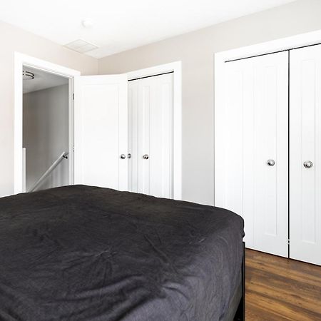 Luxury Downtown Townhome Unit 13 クリーブランド エクステリア 写真
